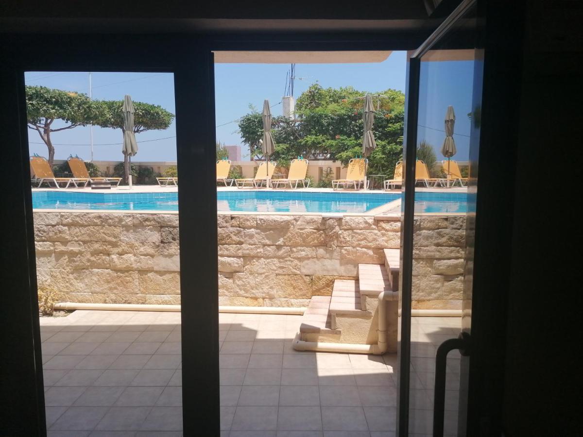 Stalida Villiana Holiday Apartments מראה חיצוני תמונה