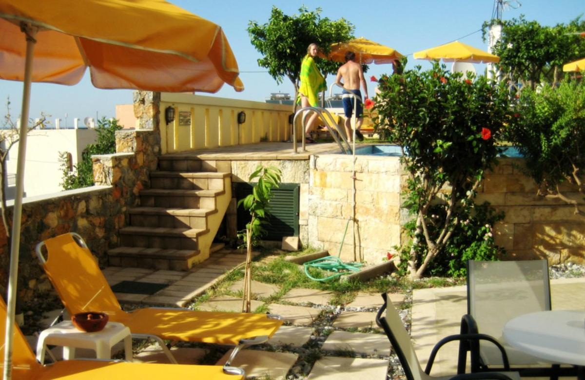 Stalida Villiana Holiday Apartments מראה חיצוני תמונה