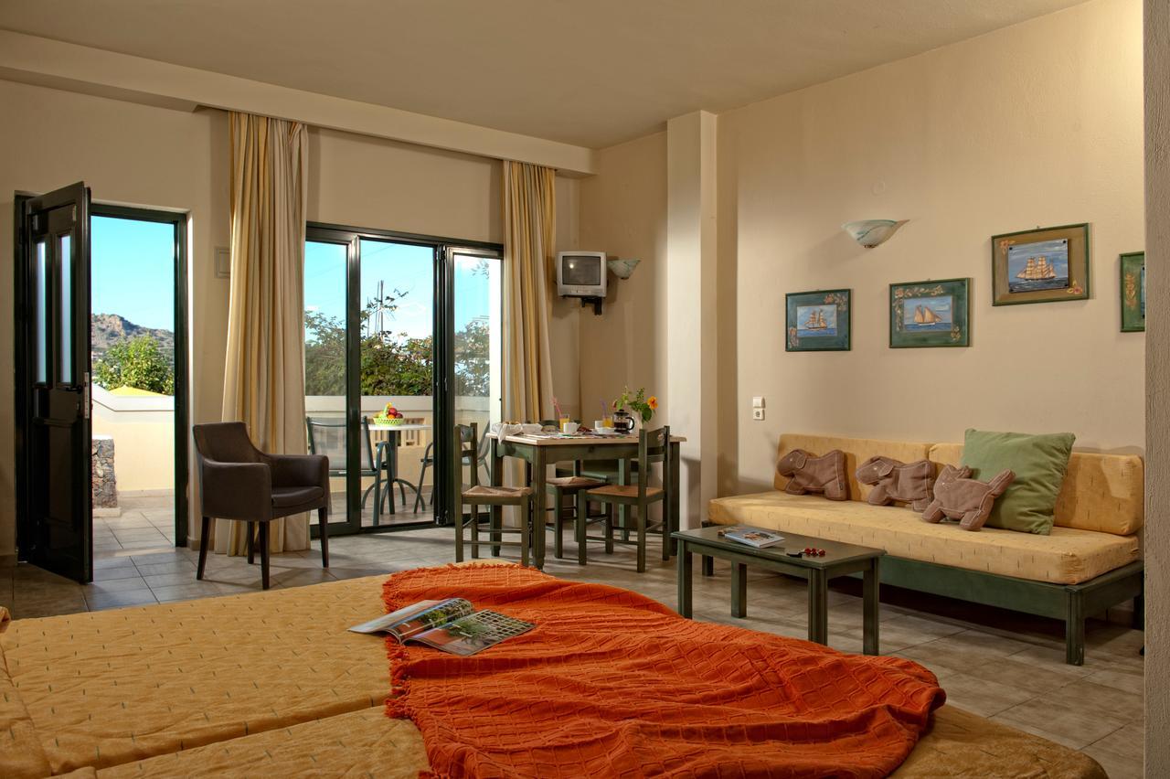 Stalida Villiana Holiday Apartments מראה חיצוני תמונה