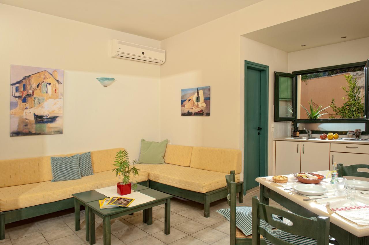 Stalida Villiana Holiday Apartments מראה חיצוני תמונה